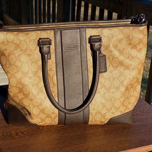 Coach Heritage Signature Utility Tote